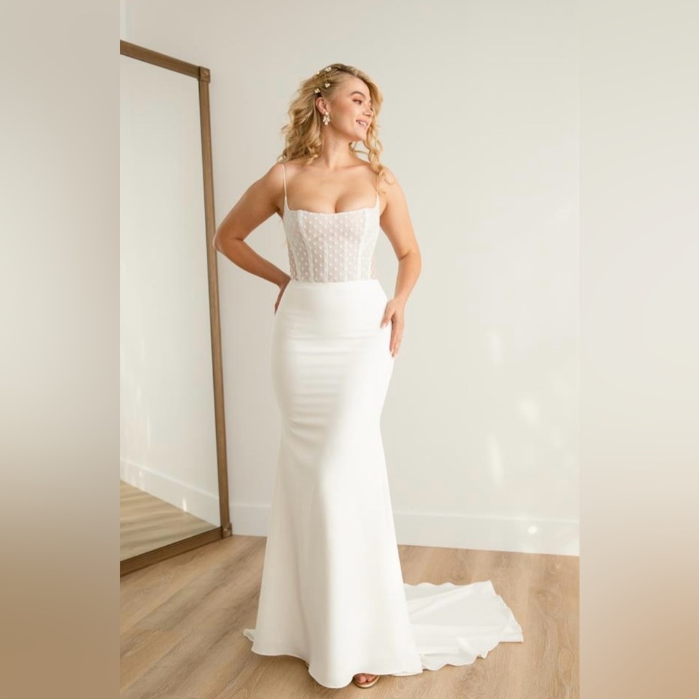 Rebecca Schoneveld Lindsay gown